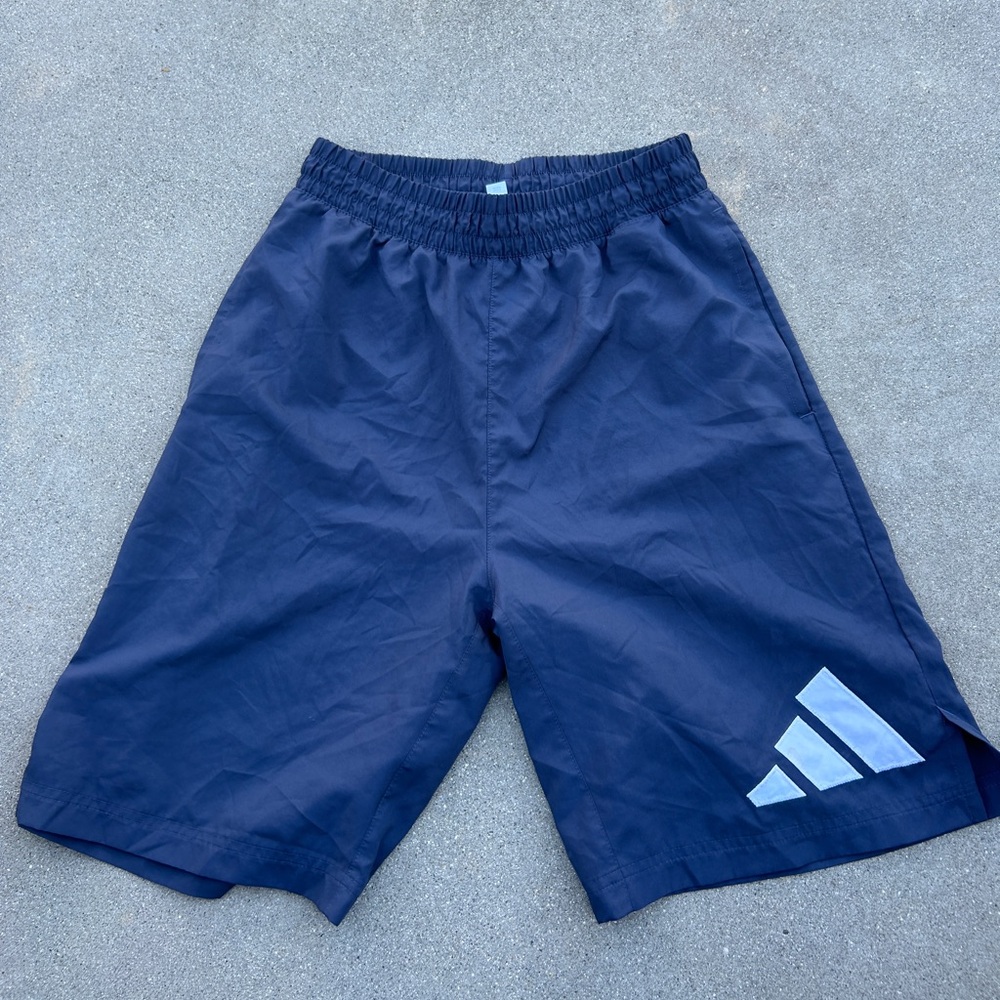 Adidas Shorts Men Size Medium